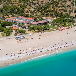 4* Hotel Belcekum